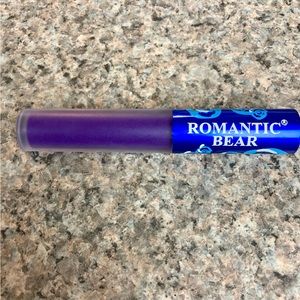 NWOT 🌟 Romantic Bear Liquid Lipstick “Pansy”